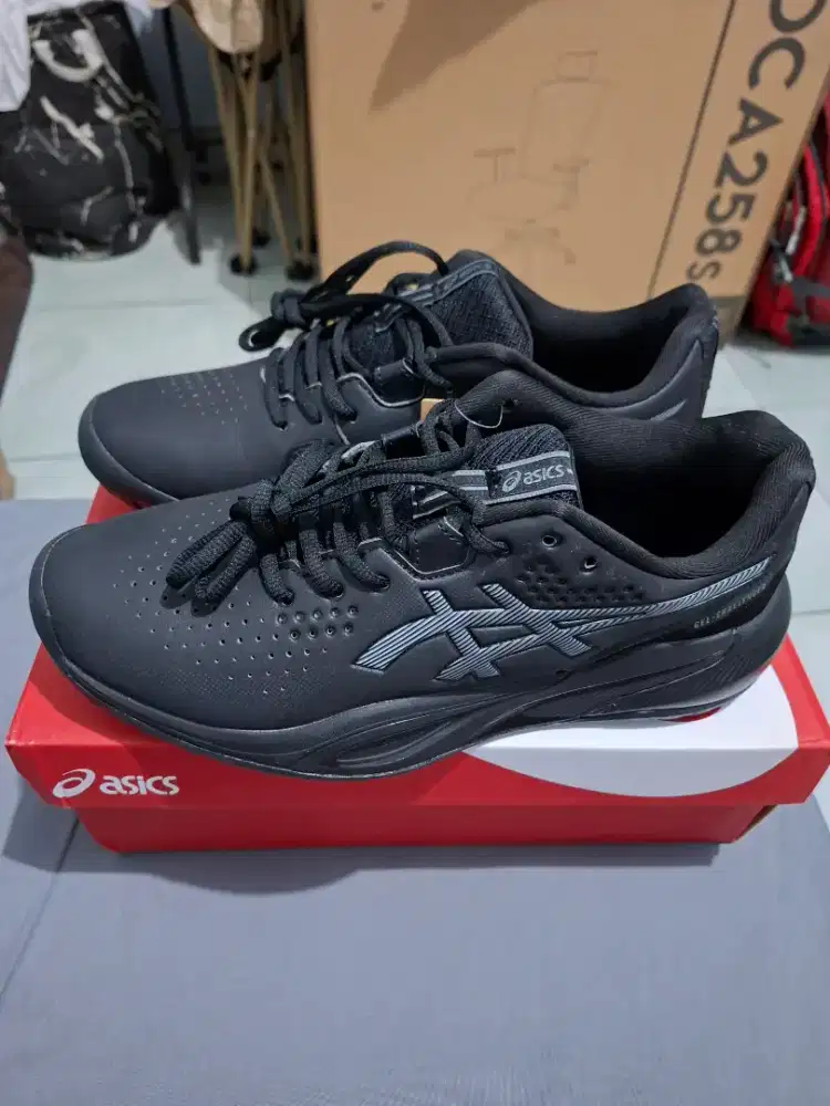 Sepatu ASICS GEL Challenger