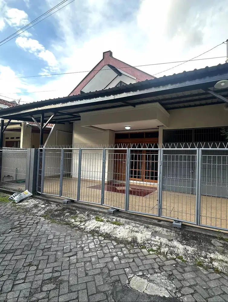 Rumah Strategis di Warungboto dekat Kampus UAD