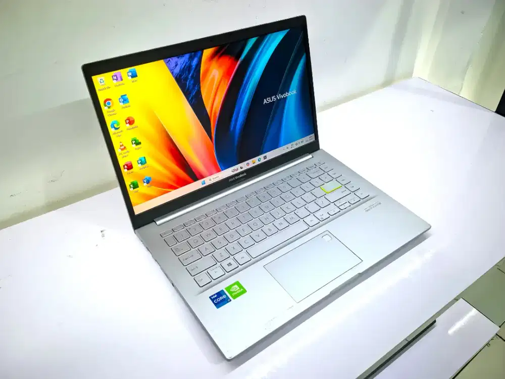 ASUS VIVOBOOK K413E.CORE i7-1165G7 GEN 11.Dual VGA GeForce MX350 2GB.