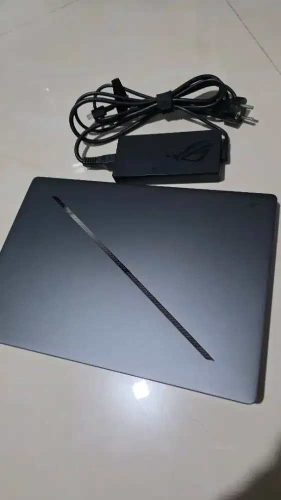 Laptop Asus ROG Zephyrus G16 (2024)