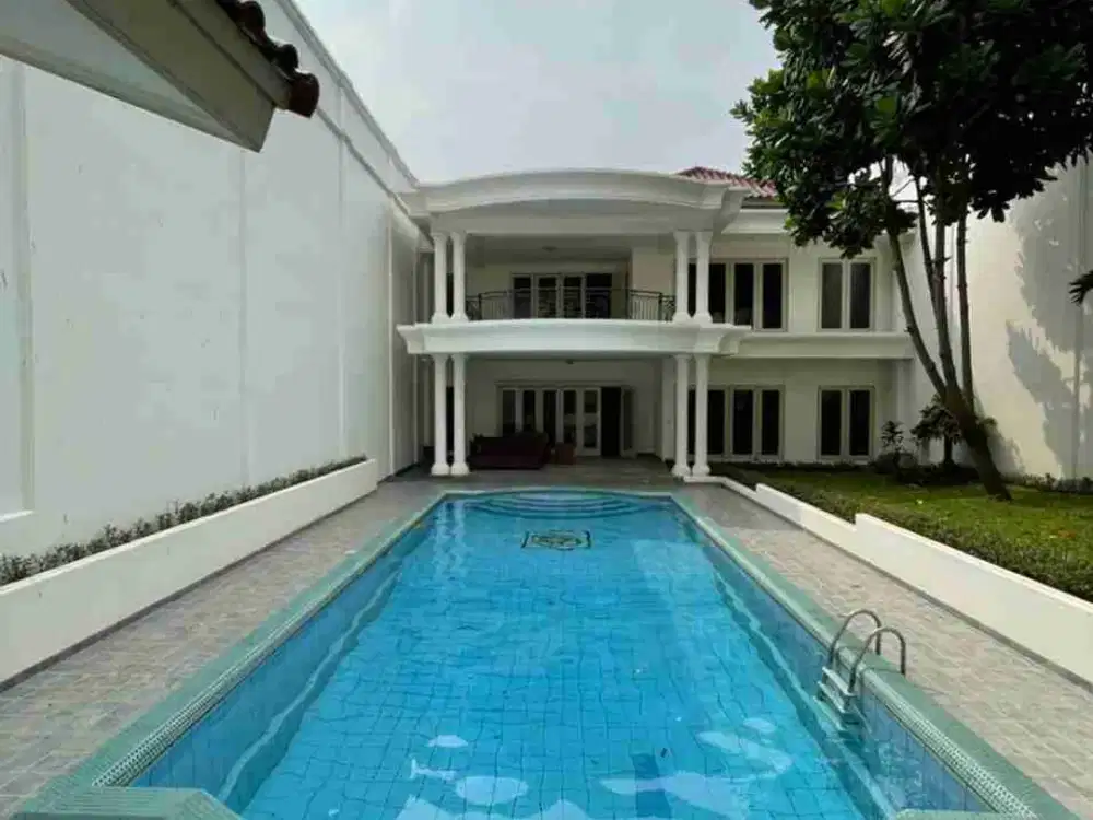 Rumah tropical di Cilandak Barat