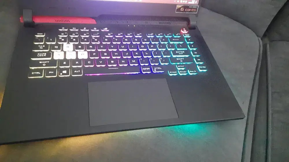 ASUS ROG STRIX G513QC  Ryzen 5 5600H,ram 16GB, SSD512 GB, RTX 3050