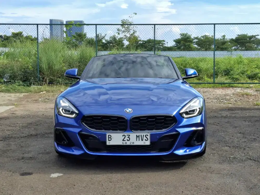 (km 5rb)Bmw Z4 M40i 3.0L AT. Roadster. Thn 2023. Biru. New a like