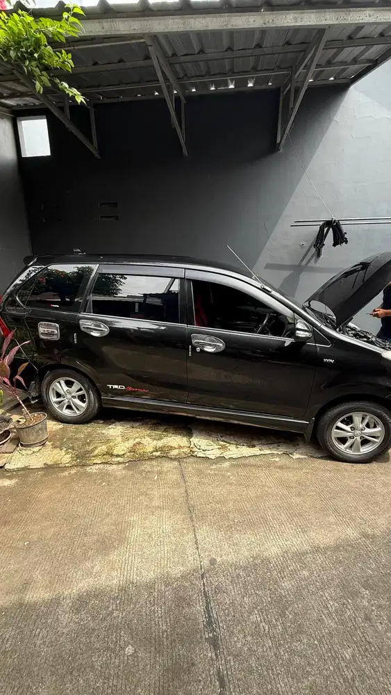 Toyota Avanza 2012 Bensin