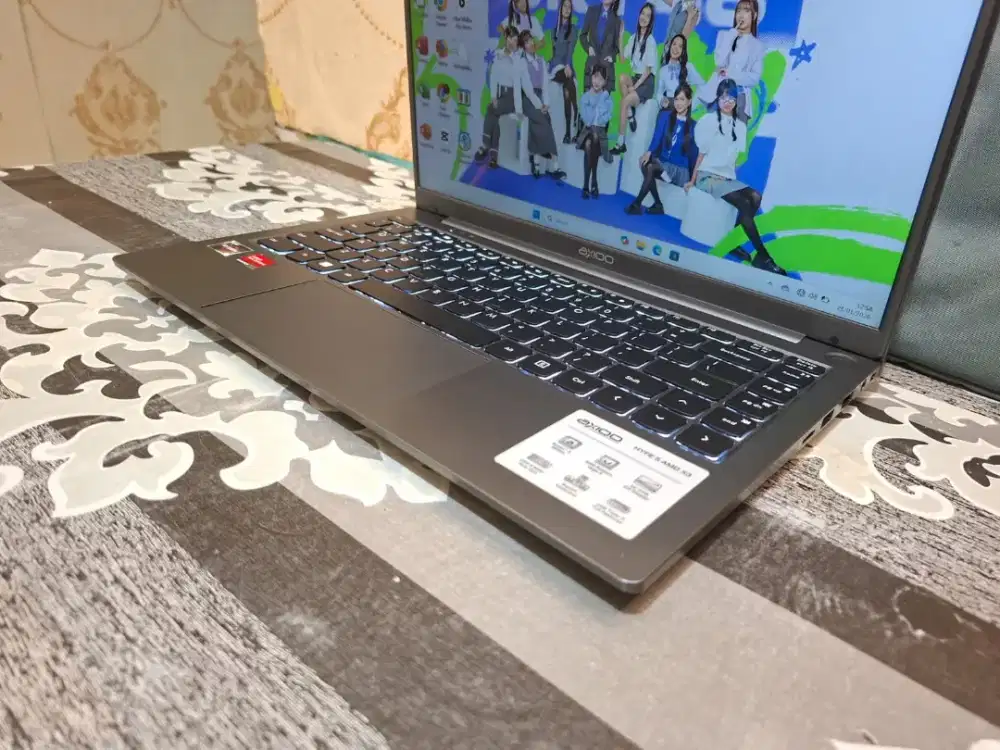 LAPTOP AXIOO HYPE 5 AMD X3