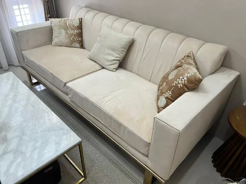 DIJUAL FURNITURE RUMAH TANGGA