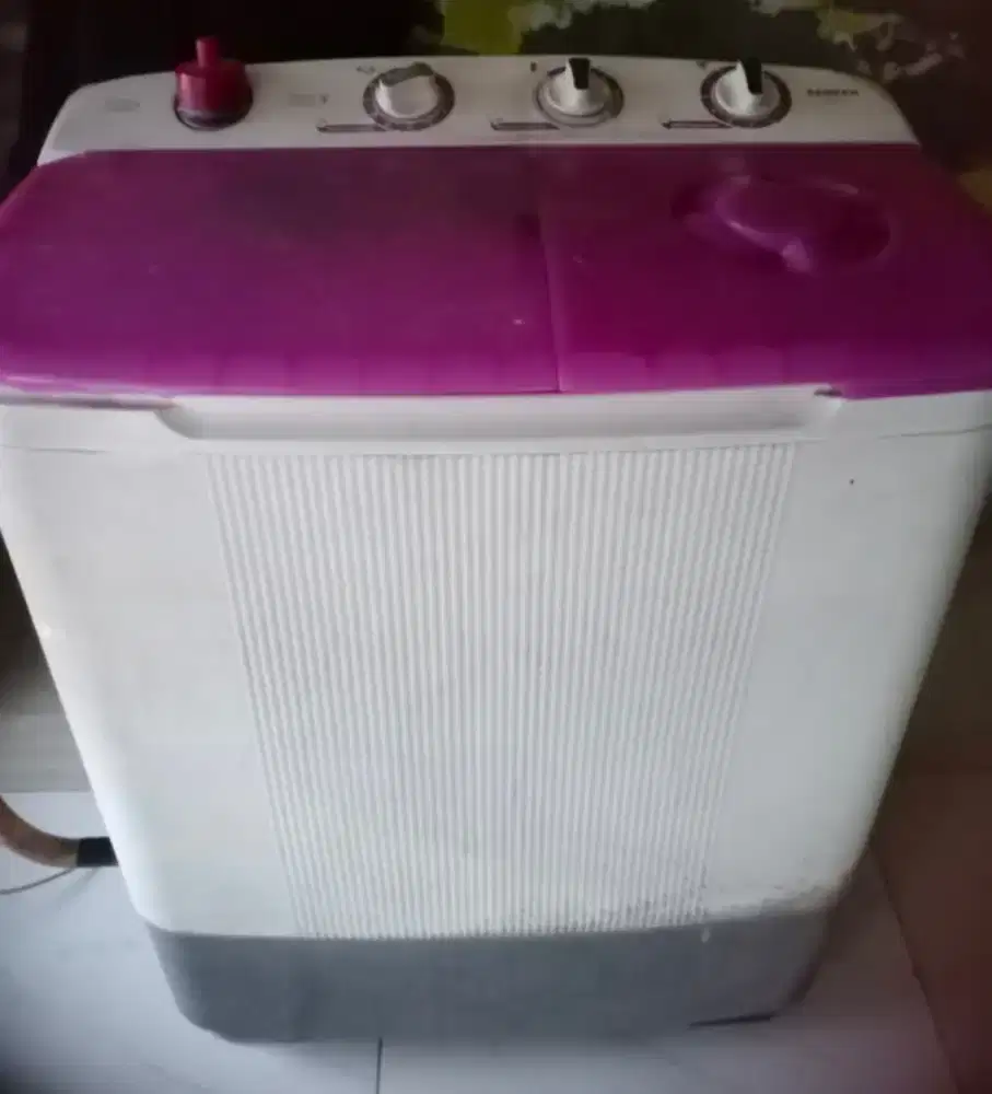 Di jual mesin cuci Sanken