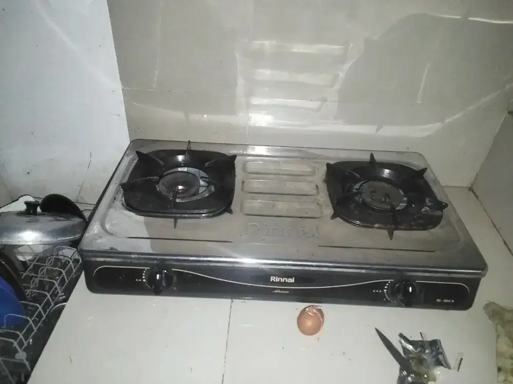 Kompor Rinai 601 A pemakaian 7 bulan jarang di pake