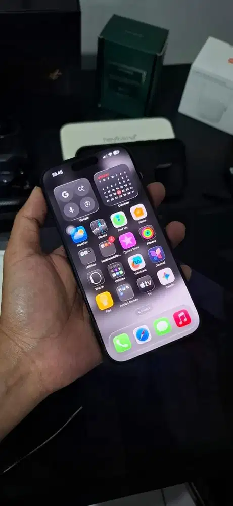 iPhone 16 pro 256gb iBox