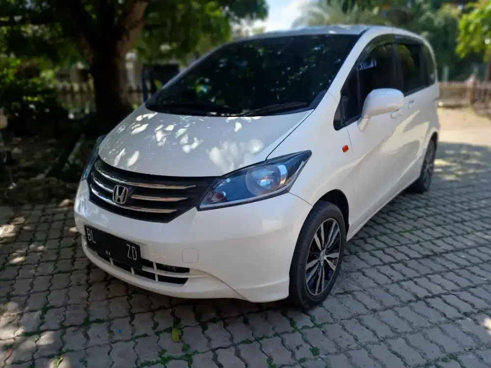 Honda freed psd
