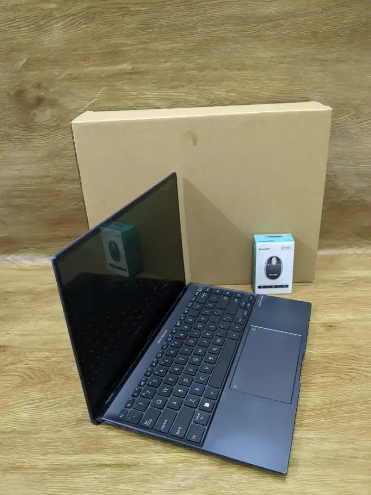 Laptop Asus Zenbook Slim Core i5 Gen11 Ram 8GB Touchscreen Bonus Mouse