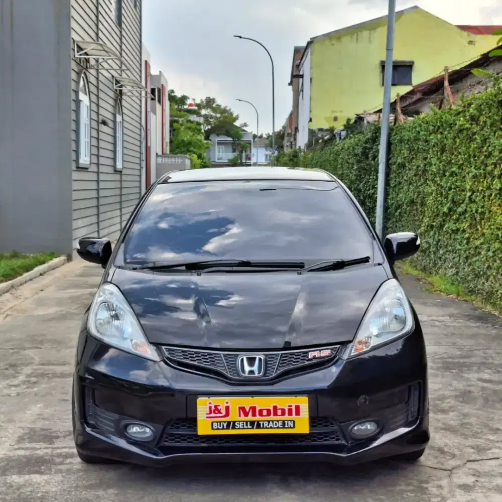 HONDA NEW JAZZ RS AT GE8 BLACK FACELIFT