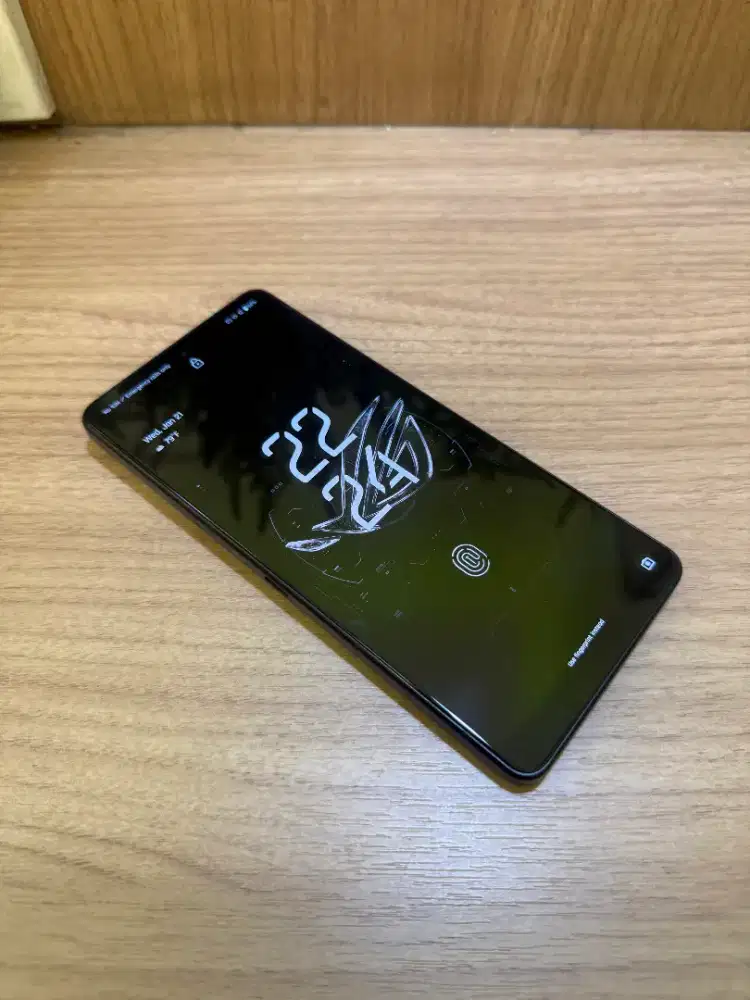 [BARU] ASUS ROG Phone 8 24GB/1TB + FREE AEROACTIVE FAN