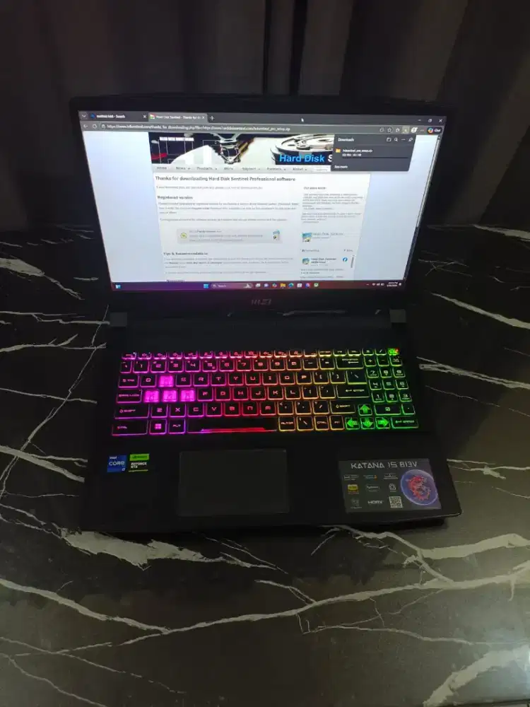 Laptop Gaming MSI KATANA RTX 4050