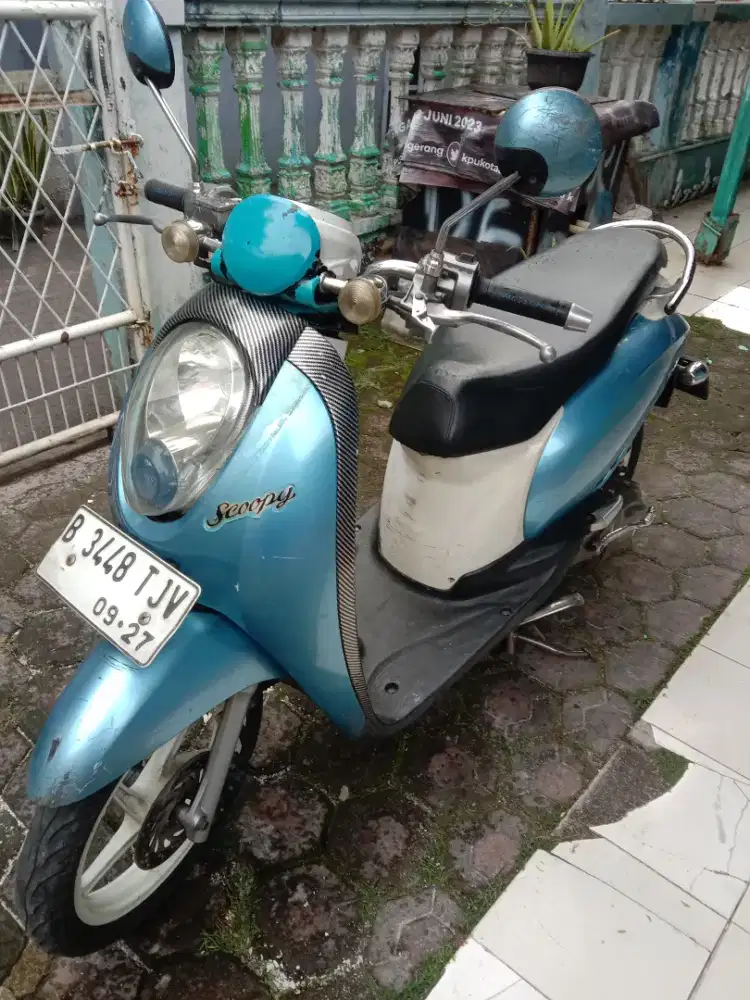Honda Scoopy karbu 2011