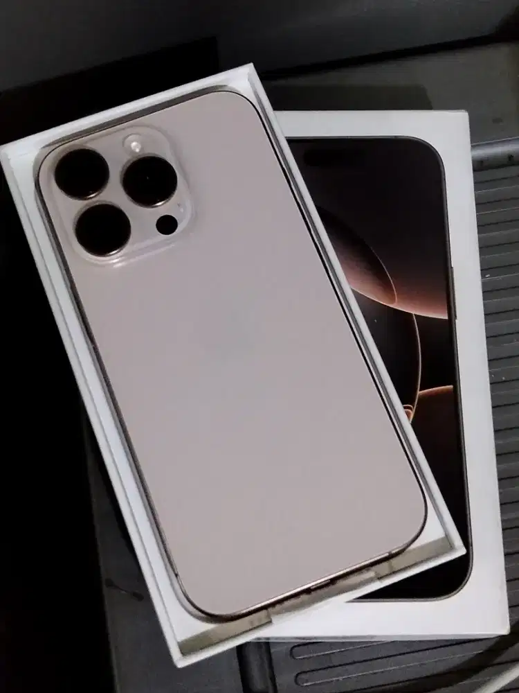 iPhone 16 pro.512.GB,BH 100% on garansi iBox