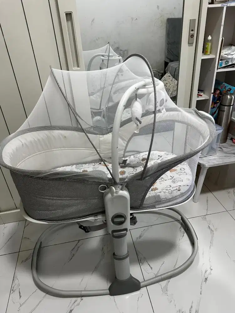 Tempat tidur bayi Cocolatte merk 6in1 baguss