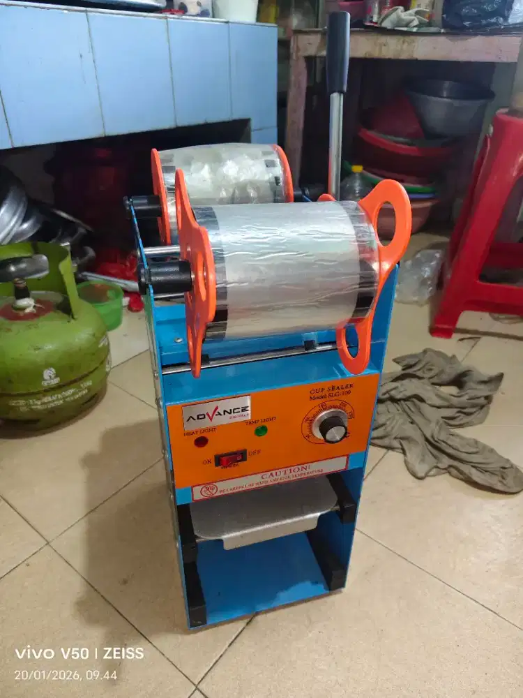 Di jual mesin cup sealer Advance Model SLC-100.
