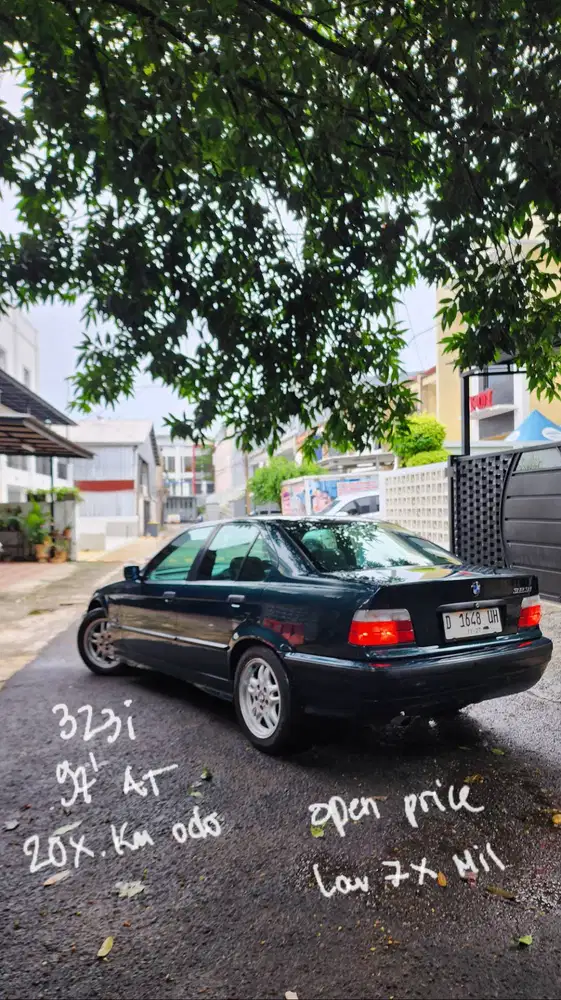 E36 323i AT - BOSTON GREEN