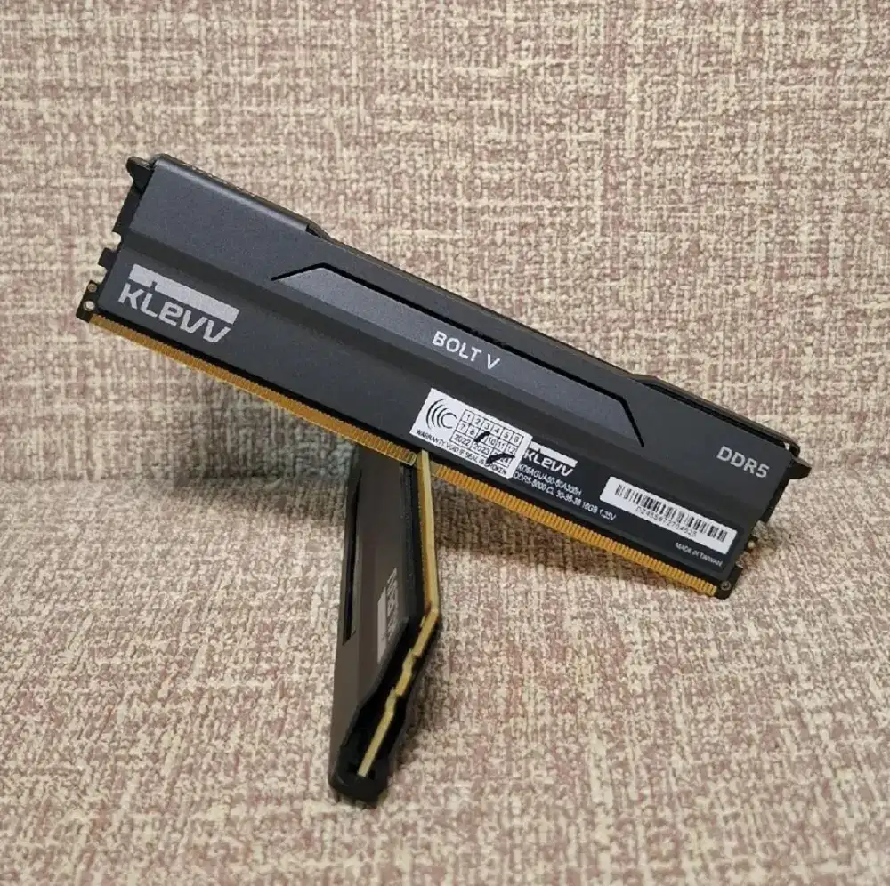 RAM Klevv Bolt V ddr5 32GB cl 28 6000mhz
