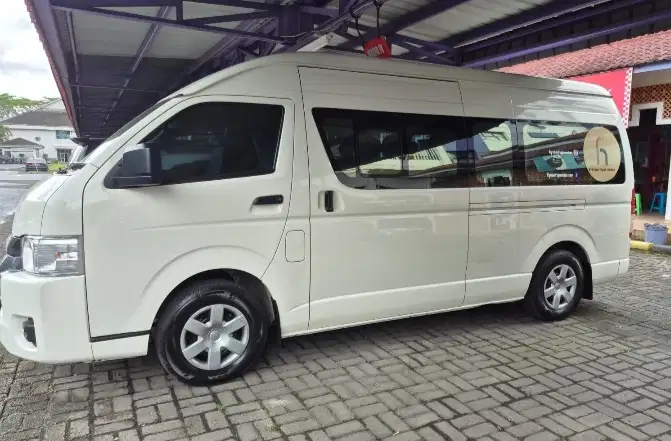 Toyota Hiace 2024 Diesel