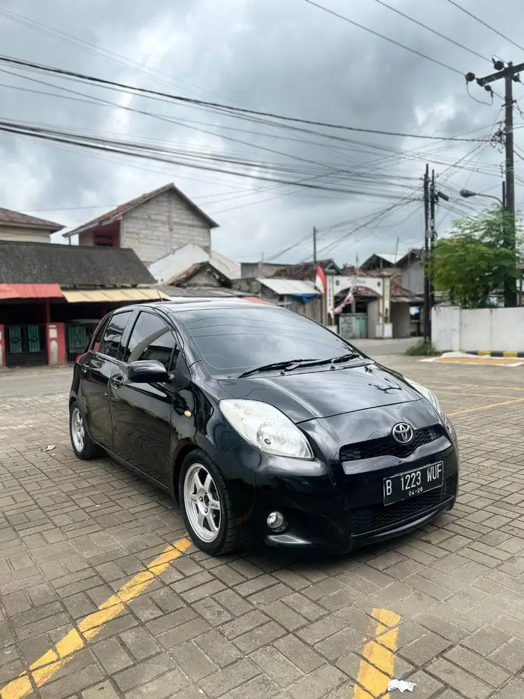 Toyota yaris 2006 E AT
