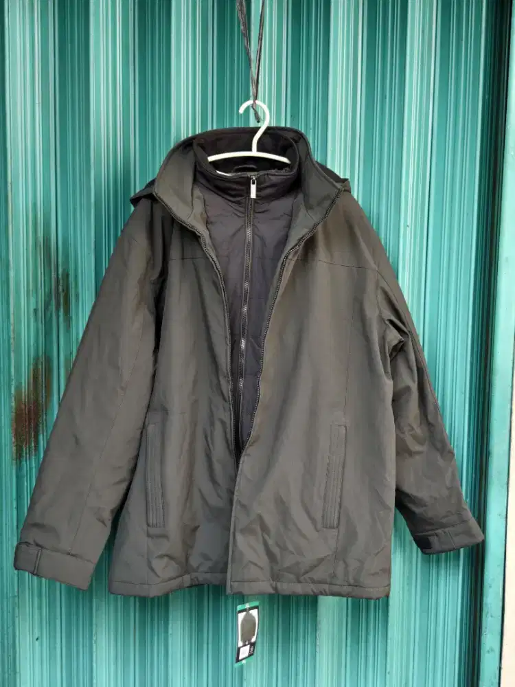 Jaket Outdoor Weatherproof BNWT