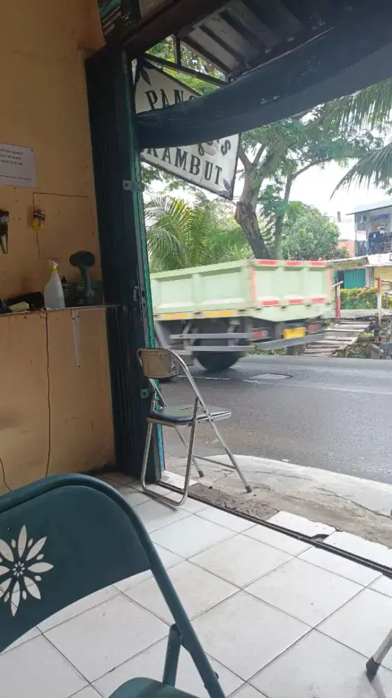 Hair stylist/tukang cukur