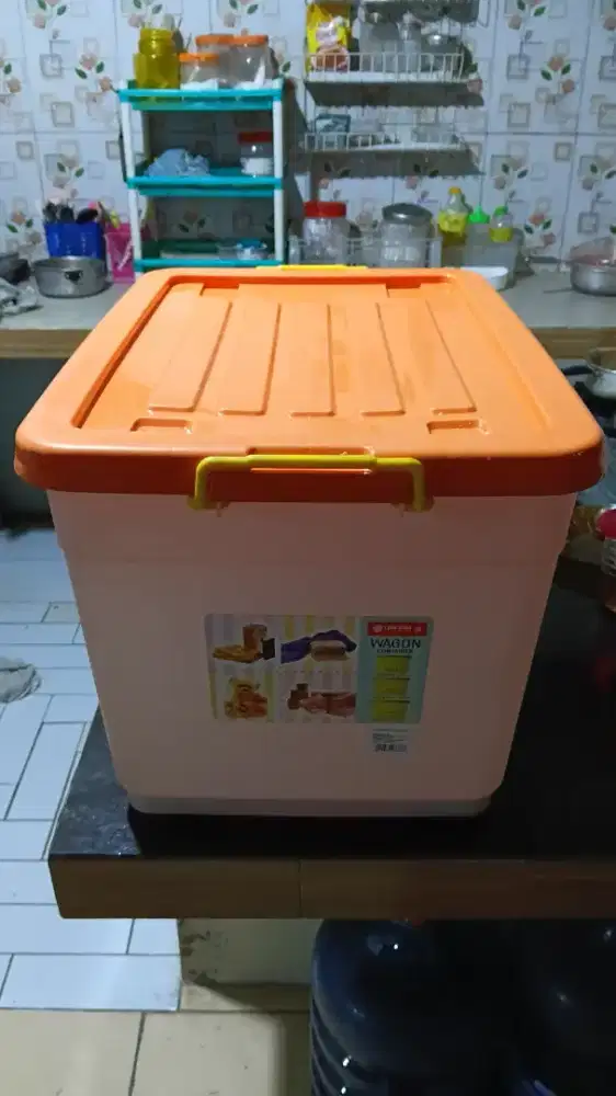 Container box wagon lion star 50L