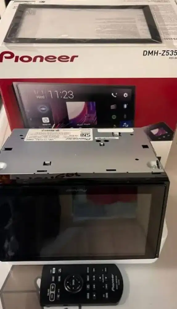 Pioneer z5350bt dmh /head unit