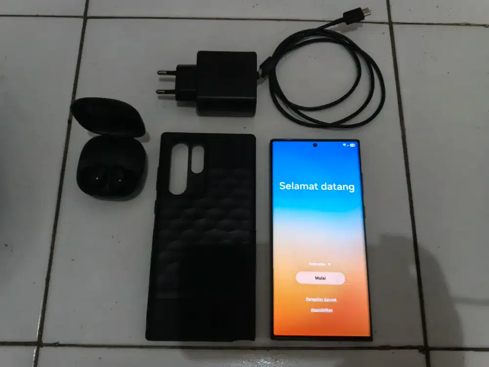 Samsung S22 Ultra 12/256 GB 5G Green SEIN Mulus No minus Bonus Banyak