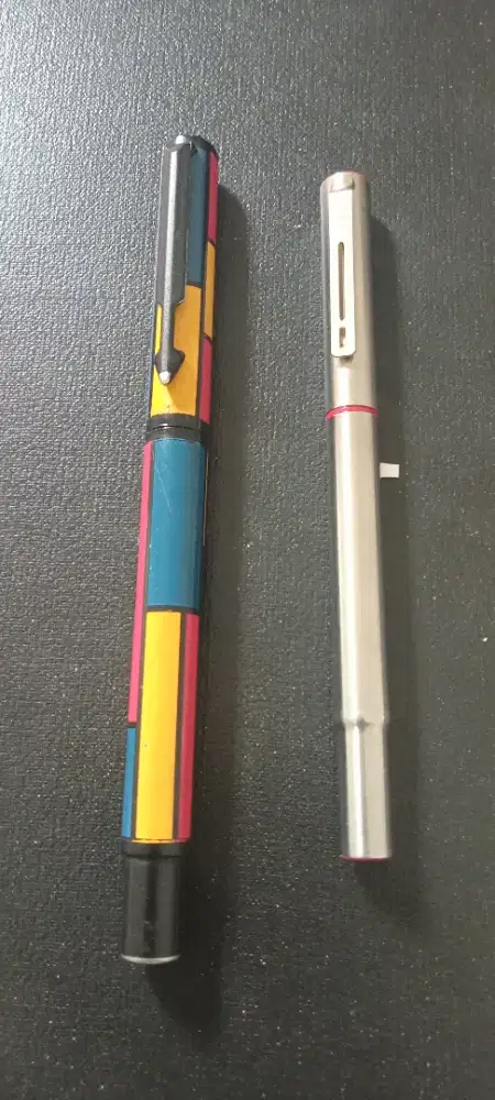 Pulpen Parker dan Pena Pilot