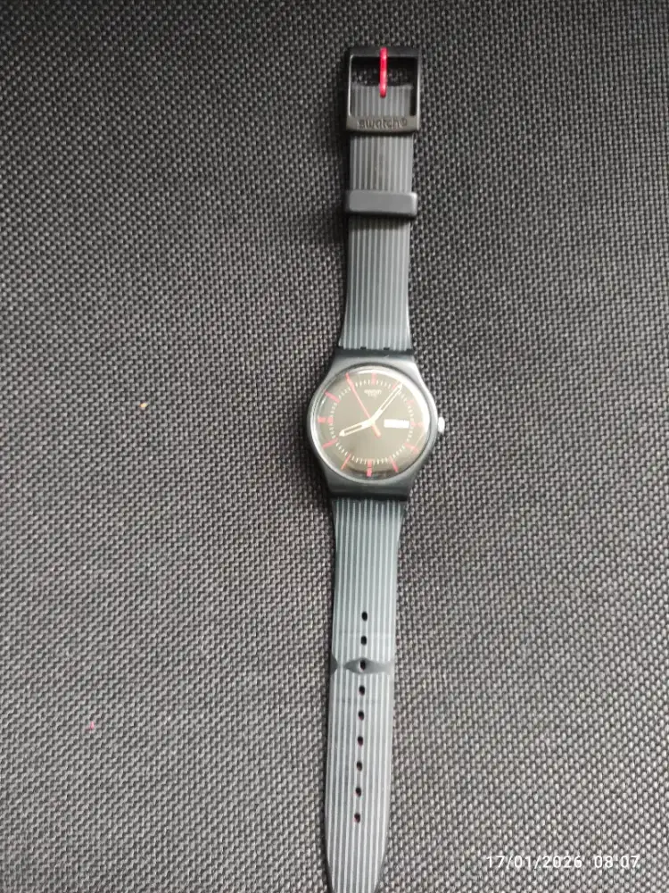 Jam tangan Swatch mulus