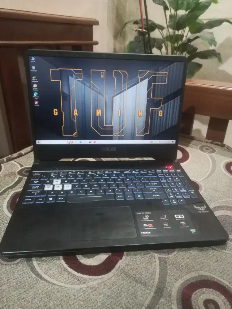 Fokus mahar laptop gaming Asus tuf