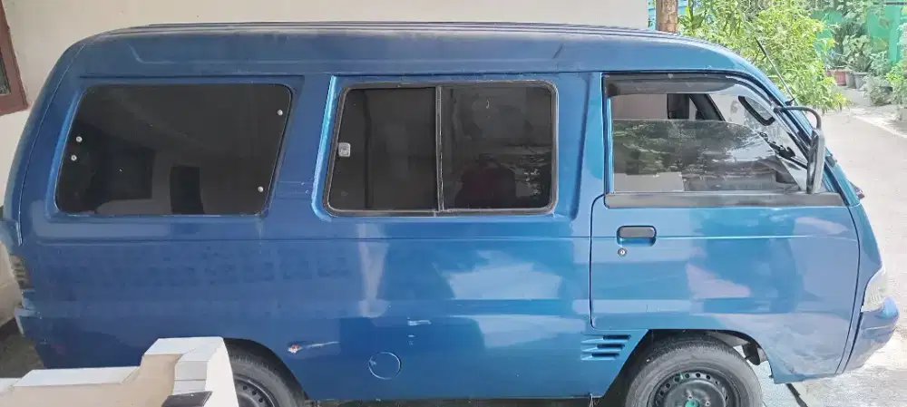 dijual mobil futura taun 1991