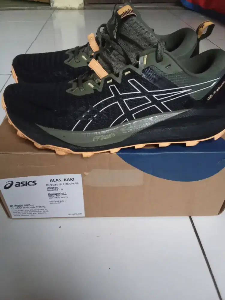 Sepatu Pria ASICS GEL Trabuco 13 Ukuran 41,5