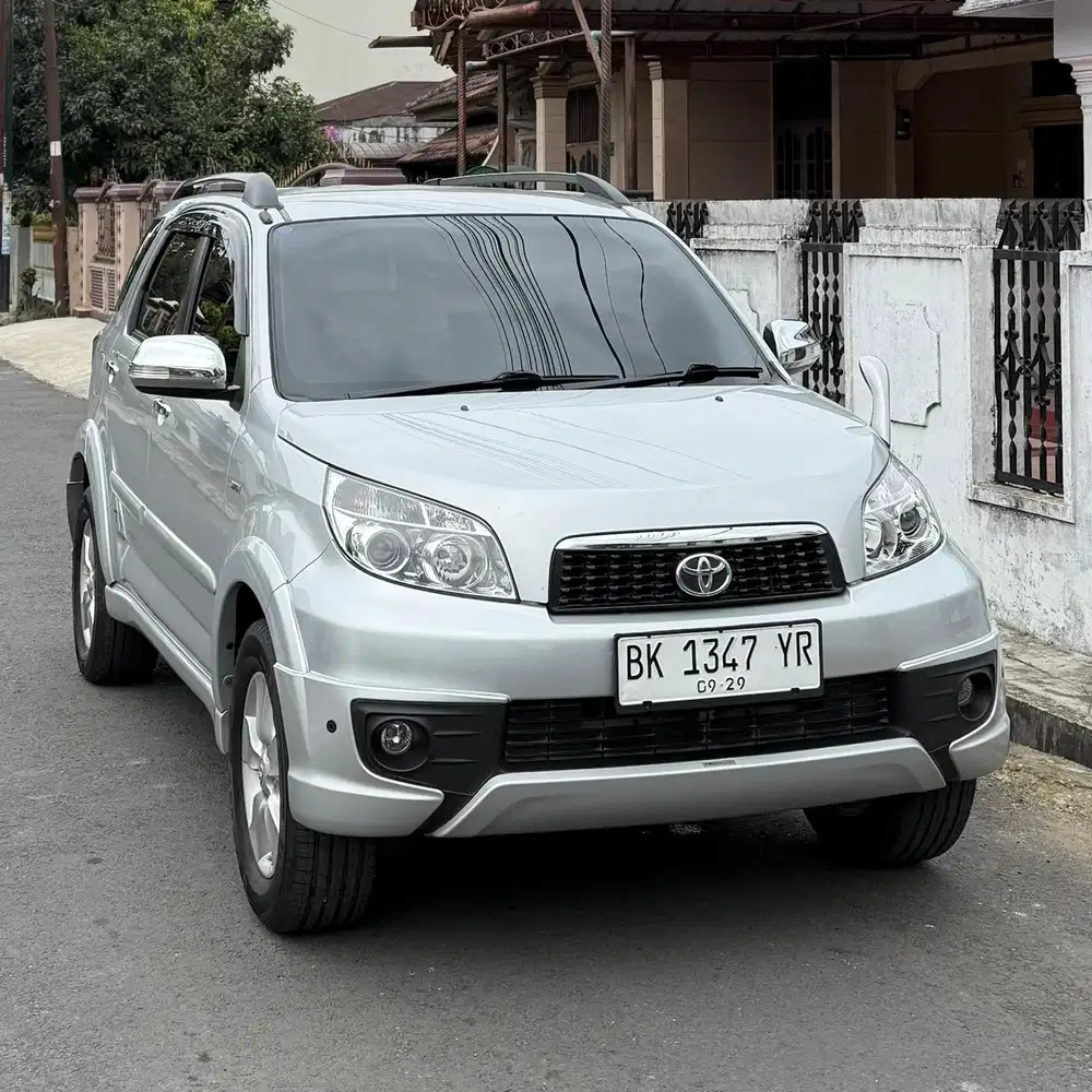 Toyota Rush TRD S 1.5 Manual 2014 Silver