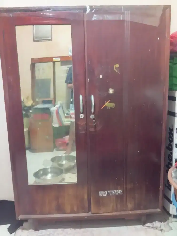 LEMARI & MEJA DARI KAYU JATI ASLI (SECOND)