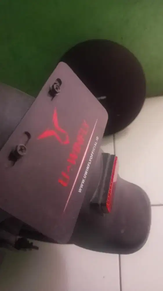 Sepeda listrik selis