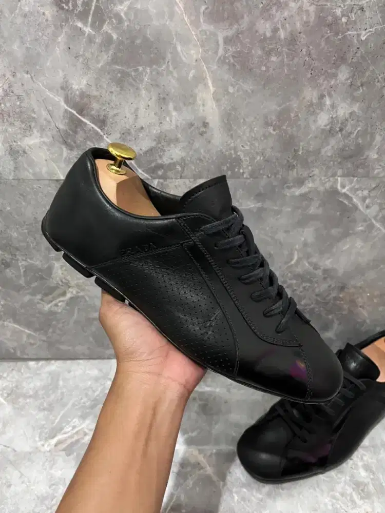 Sepatu Prada Original Sneakers casual formal preloved lv gucci bally