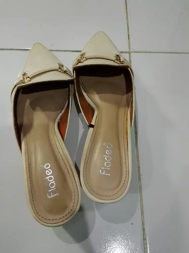 sepatu flat fladeo