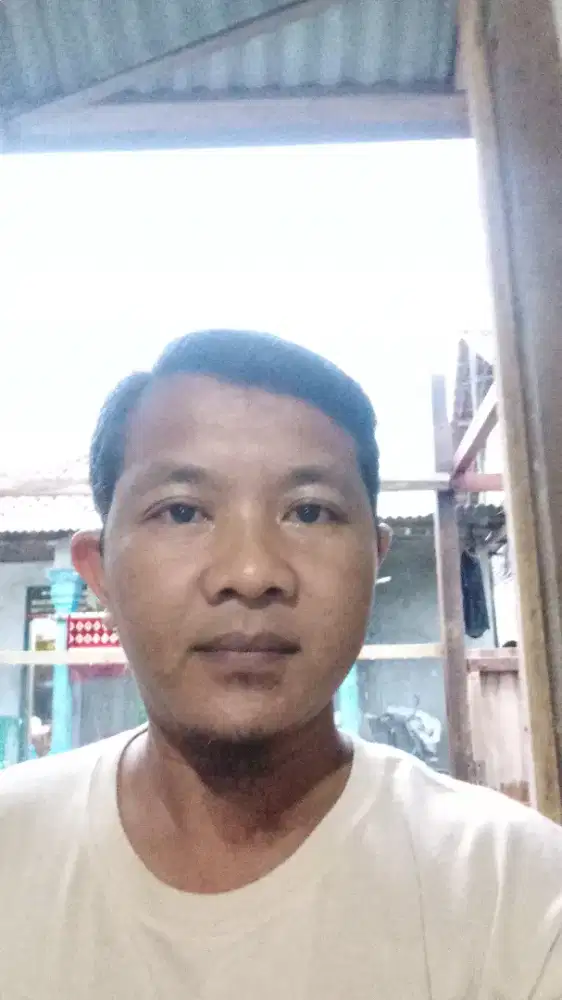 mencari pekerjaan/kerjasama /jasa upahan