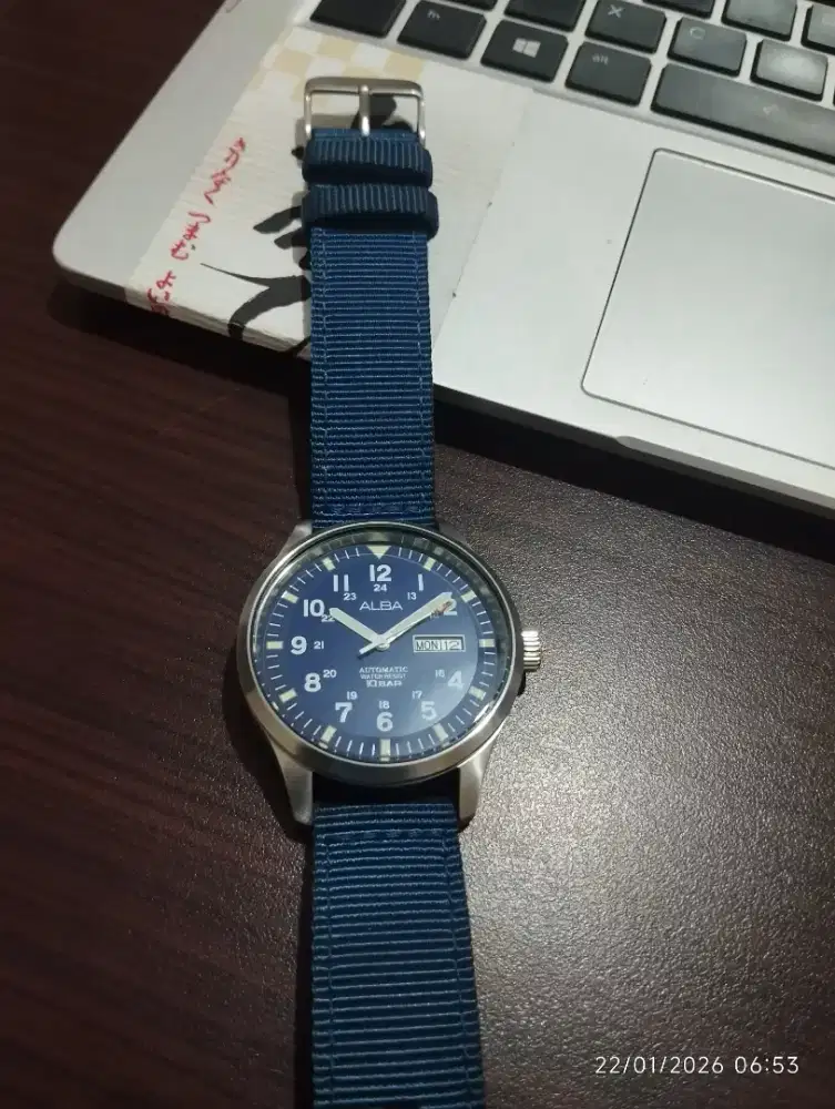 Jam Tangan Pria Alba AL4219X1 Automatic Blue Dial Blue Nylon Strap