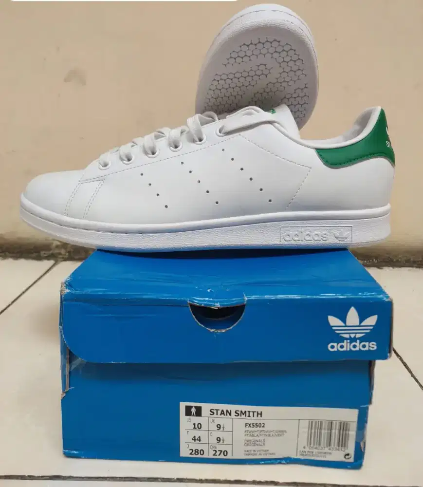 Sepatu Olahraga Adidas Pria NEW Stan Smith Green