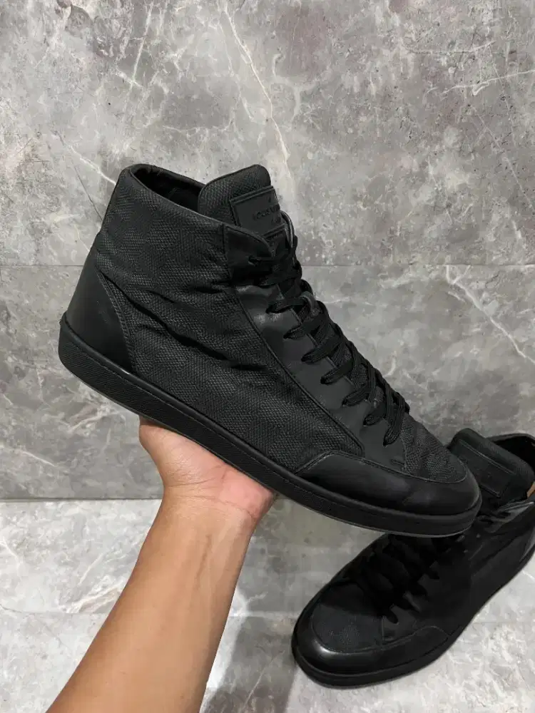 Sepatu Louis Vuitton Sneakers Boots Original lv prelov not bally gucci