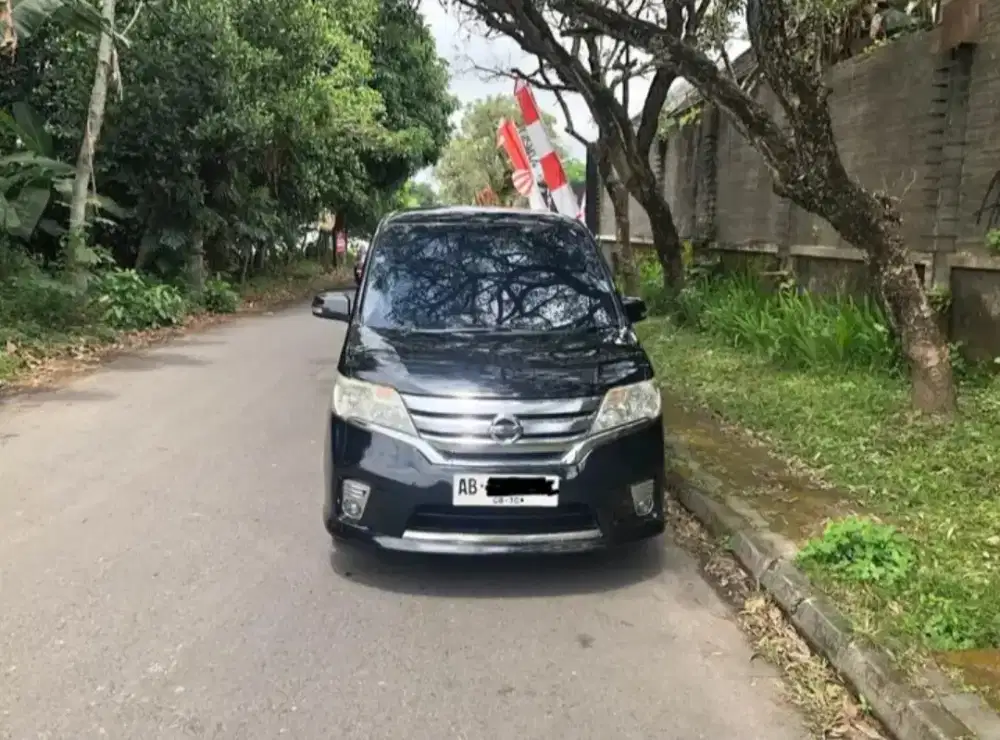 DIJUAL! NISSAN SERENA C26 HWS PANORAMIC