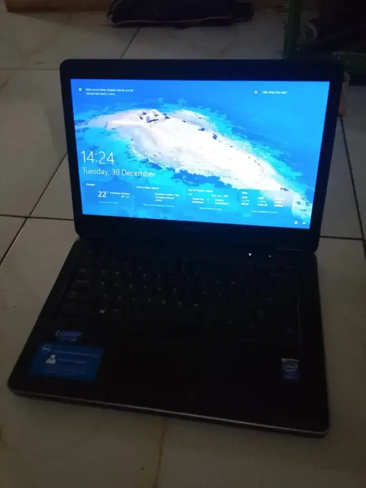 LAPTOP DELL TYPE E7440