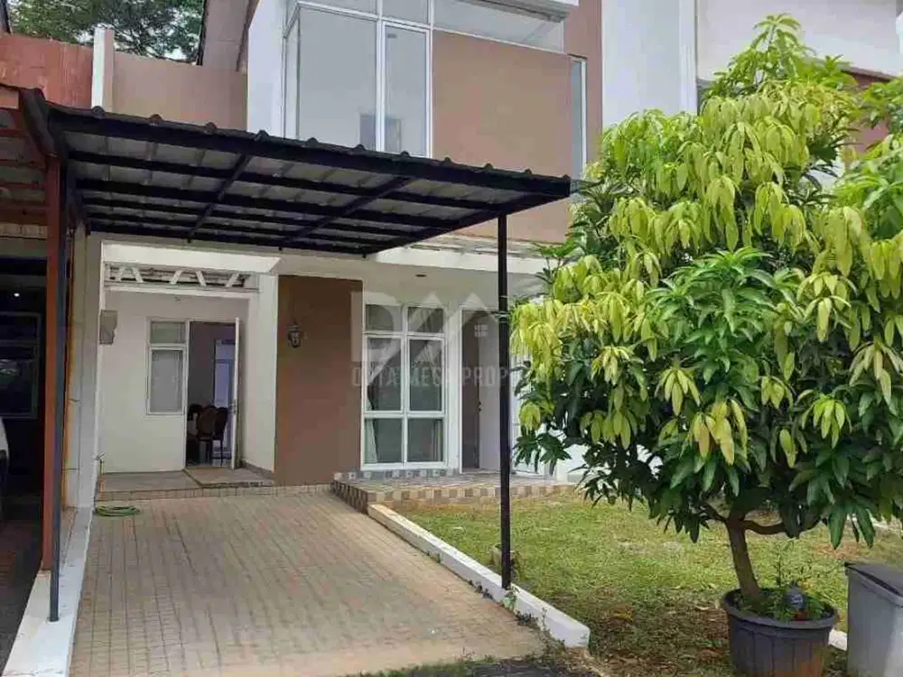 Rumah dijual cepat murah di BSD Serpong Tangerang depan taman