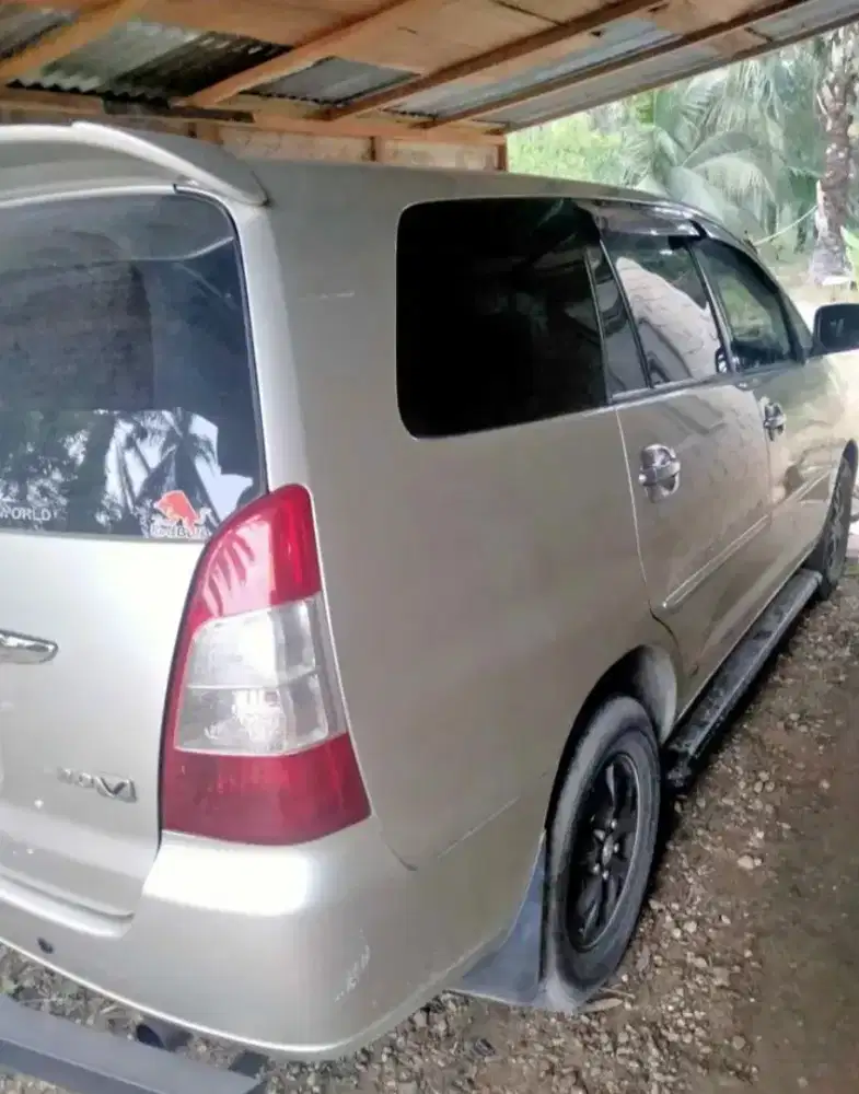 Toyota kijang innova 2.0 G