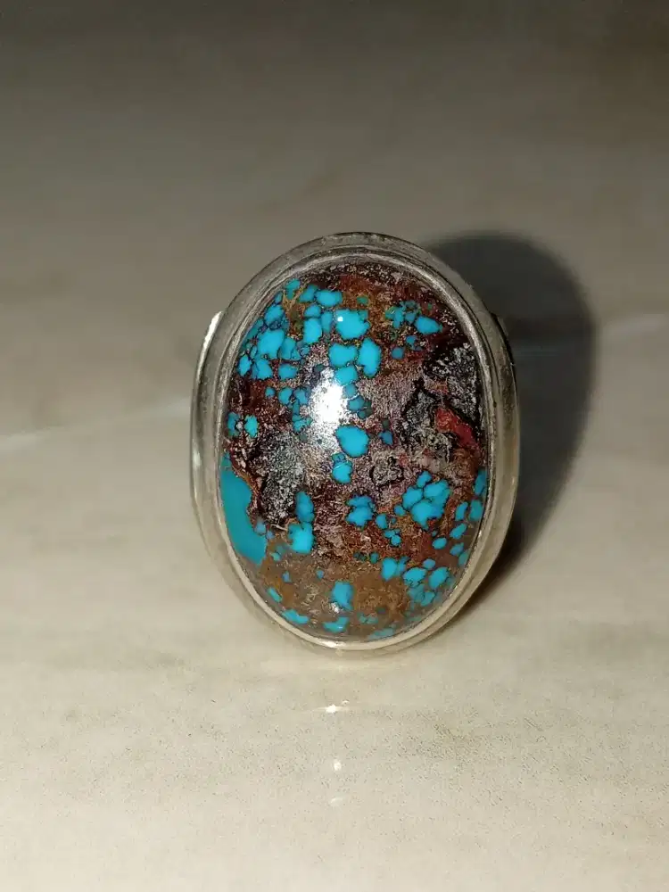 Pirus Persia biru lawasan